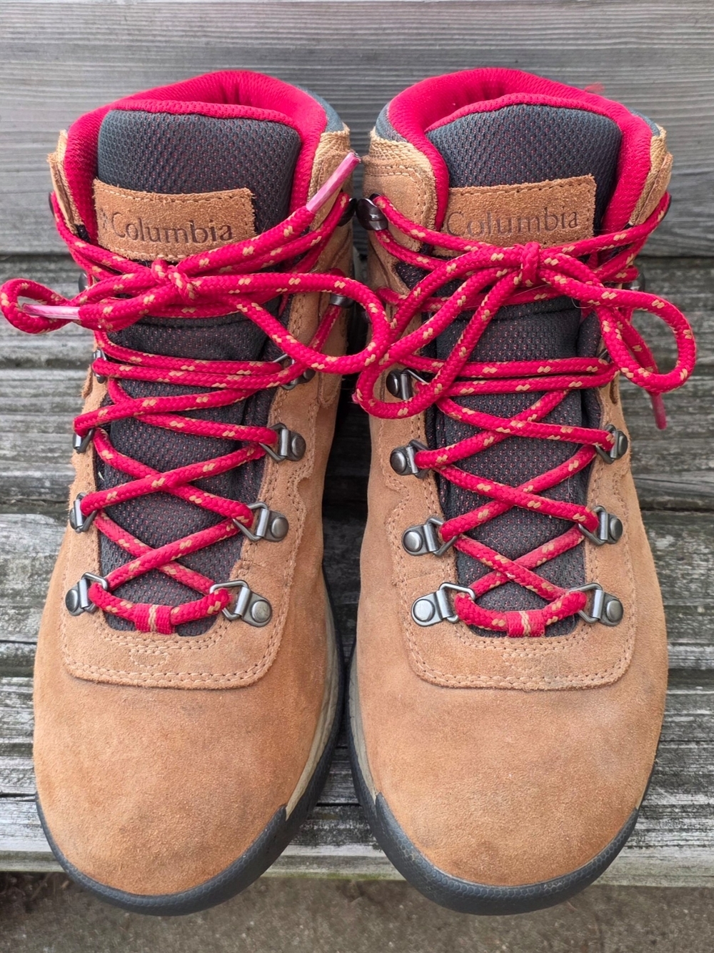 Columbia Newton Ridge Waterproof Hiking Boots Women's 8.5 Wide Suede Leather